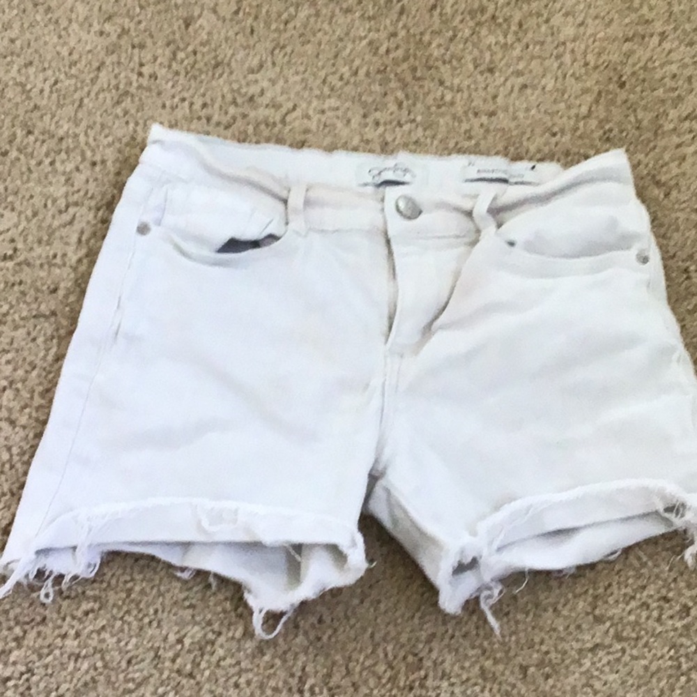 White distressed shorts